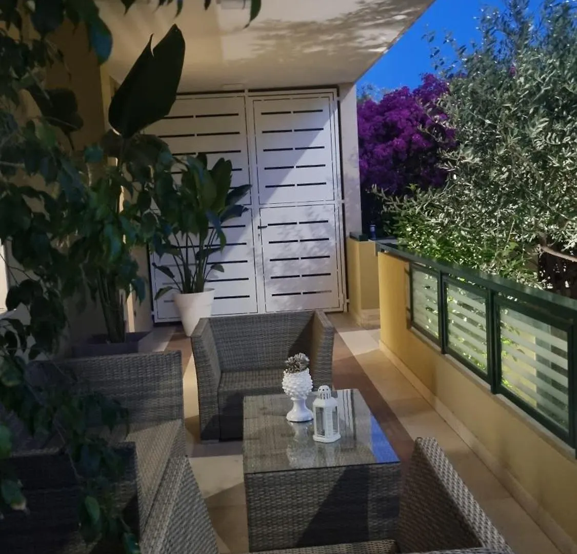 Cagliari Balaguer House Apartment İtalya