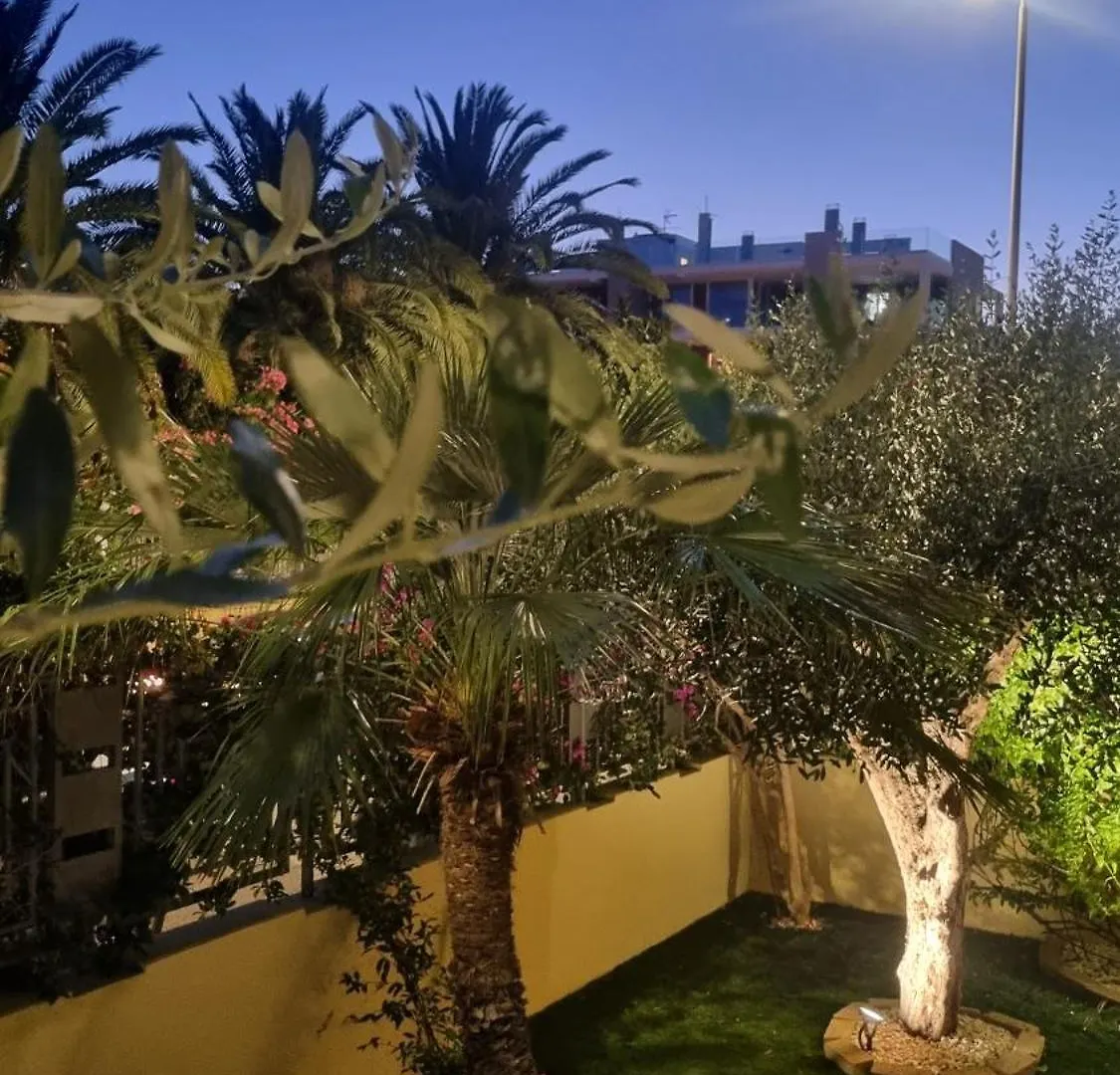Cagliari Balaguer House Apartment 0*,  İtalya